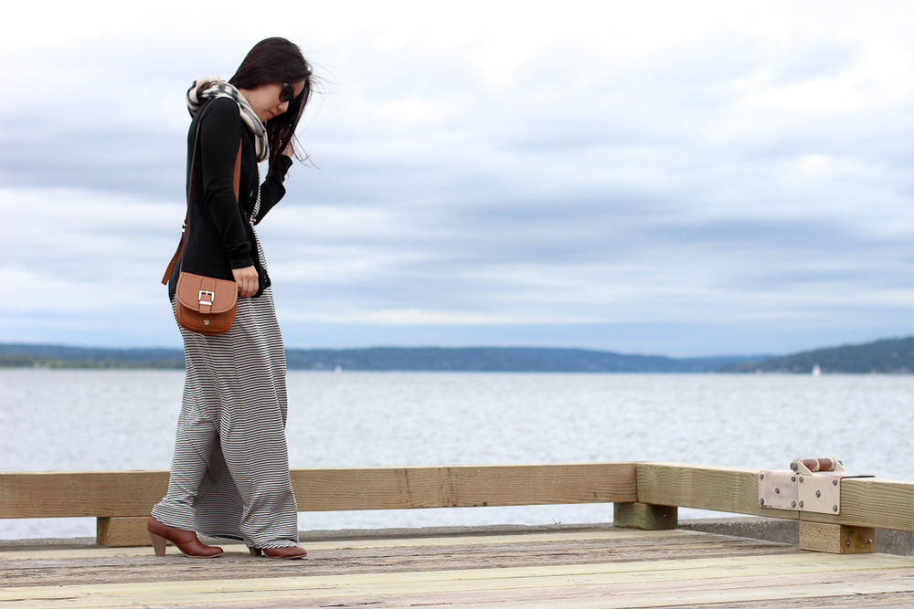 Striped maxi on Lake Washington 