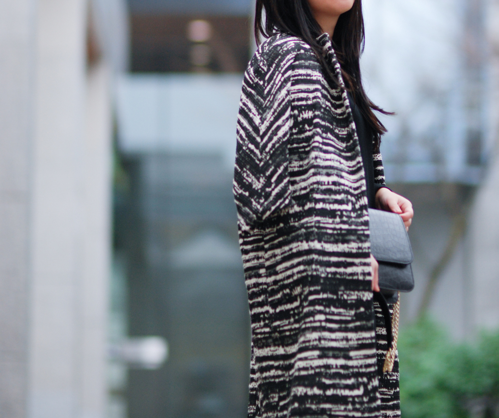 EMERSON FRY Graffiti coat / BENAH bag / VINCE long sleeve dress / Style blog / Copyright Jenny Liu 