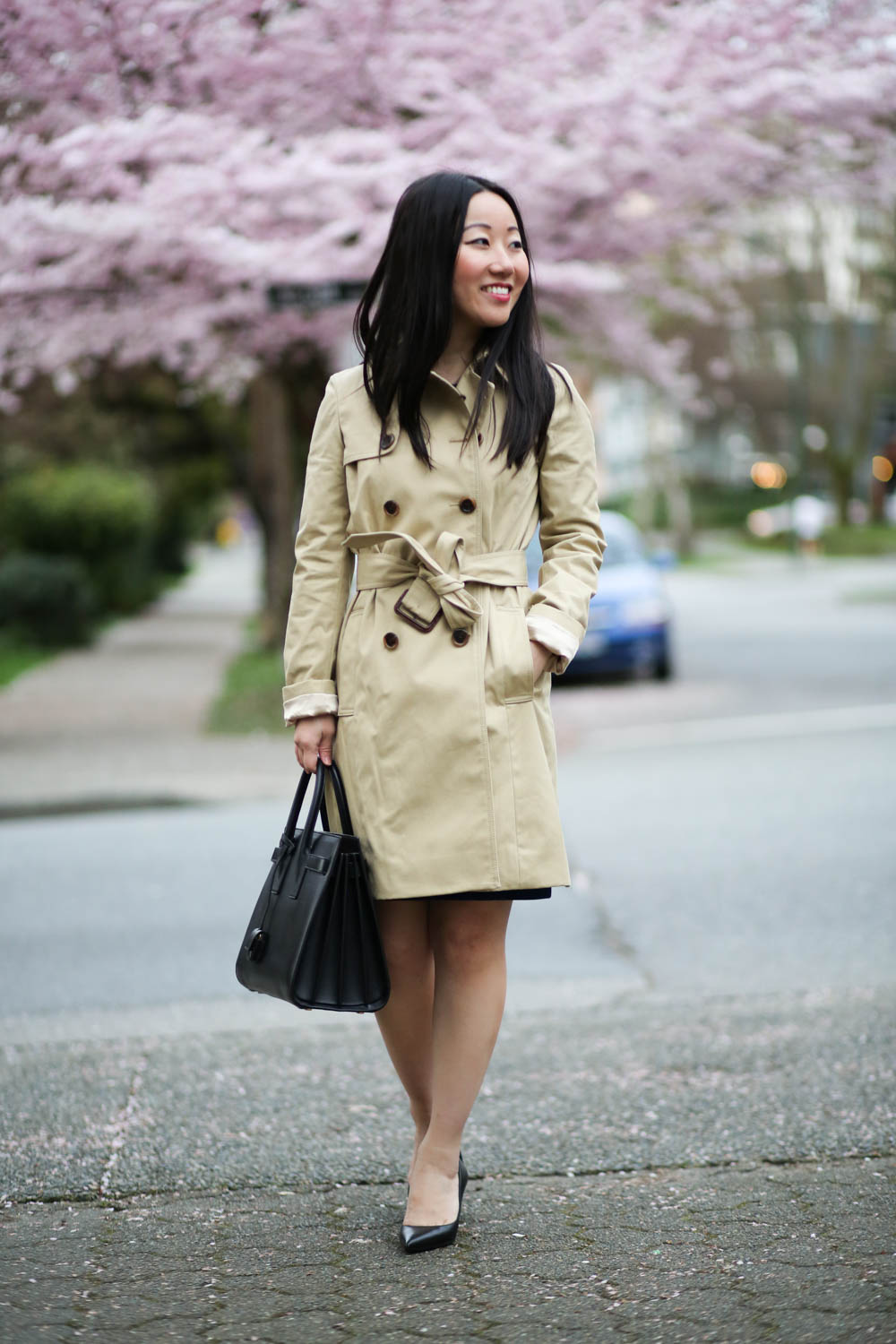 Corporate Monday :: Trench Coat with Structured Knit Zip Dress