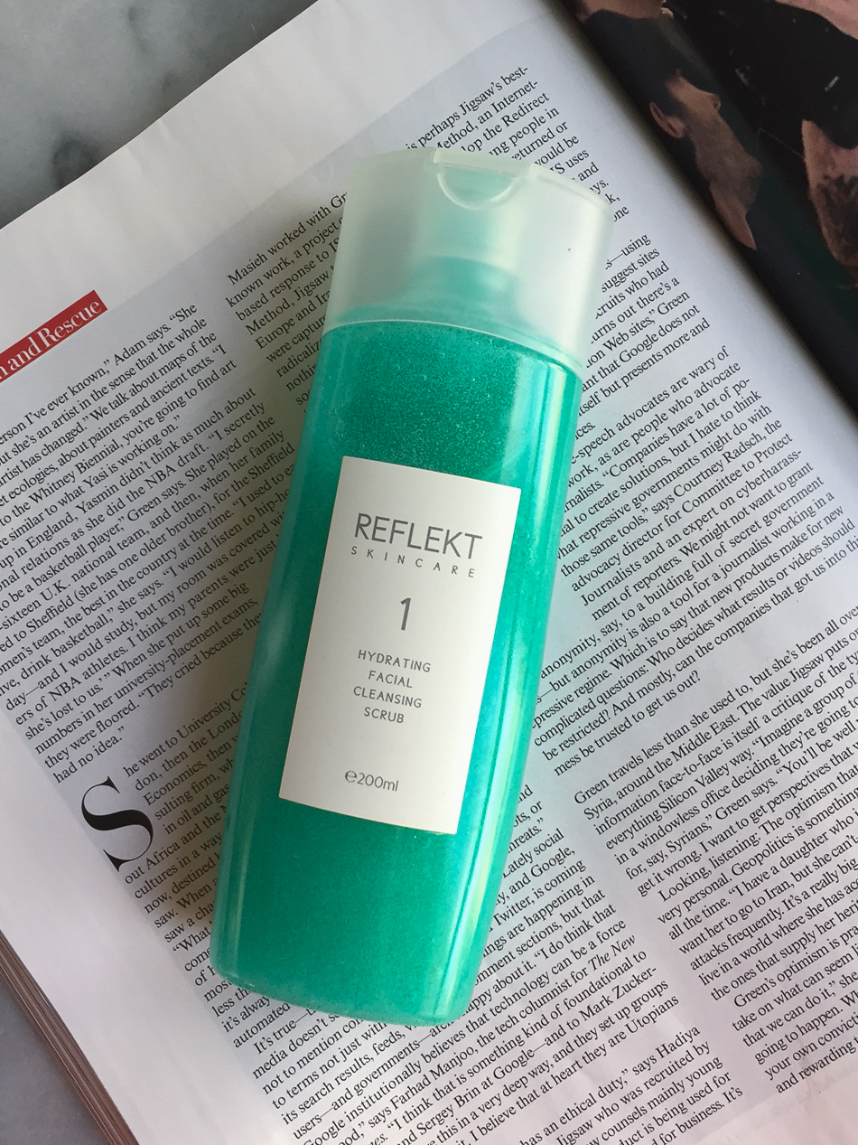 REFLEKT 1 Hydrating Facial Cleansing Scrub review