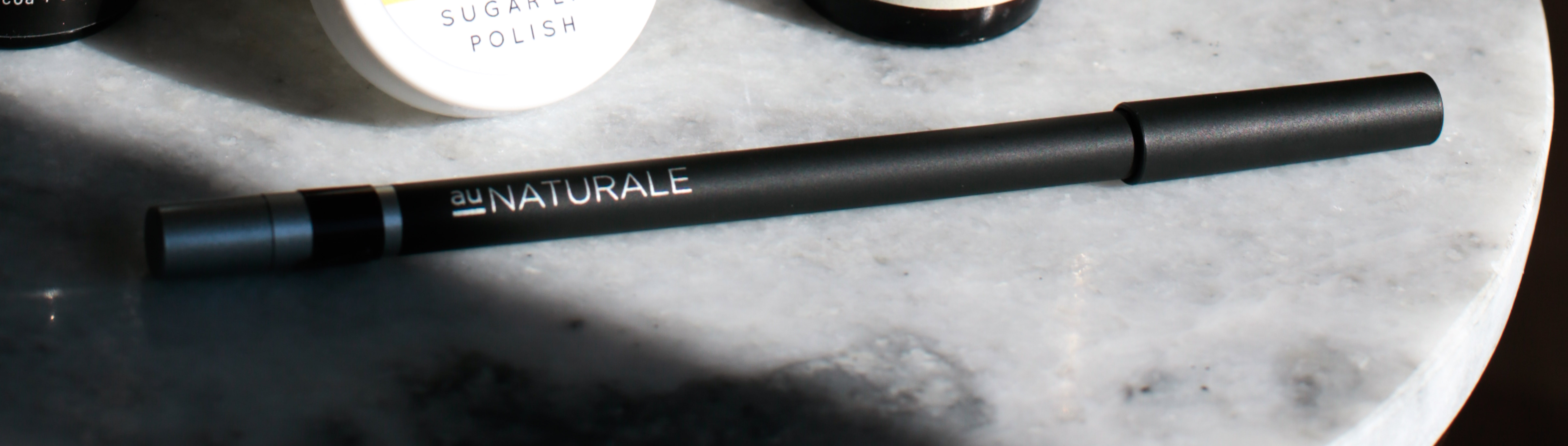 Au Naturale Swipe-on Essential Eye Pencil